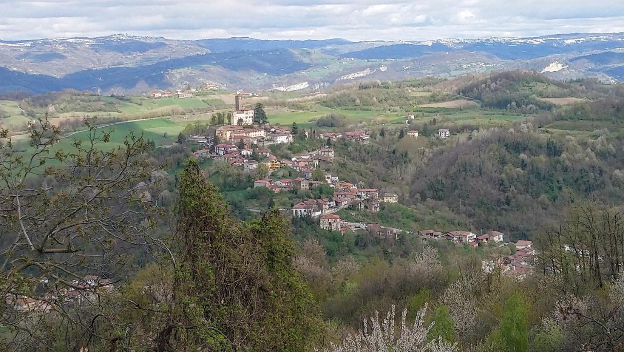 Bed and Breakfast L'Isola Dla Cerrea Mombasiglio Zewnętrze zdjęcie